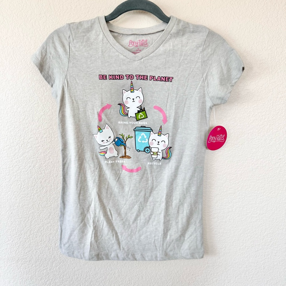 Ponytails Girls Short Sleeve Gray T-shirt Be Kind to the Planet Unicorns Size L